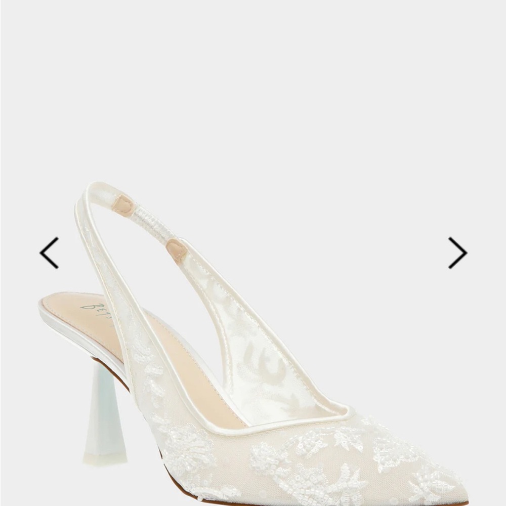 Betsey Johnson White Embroidered Heels